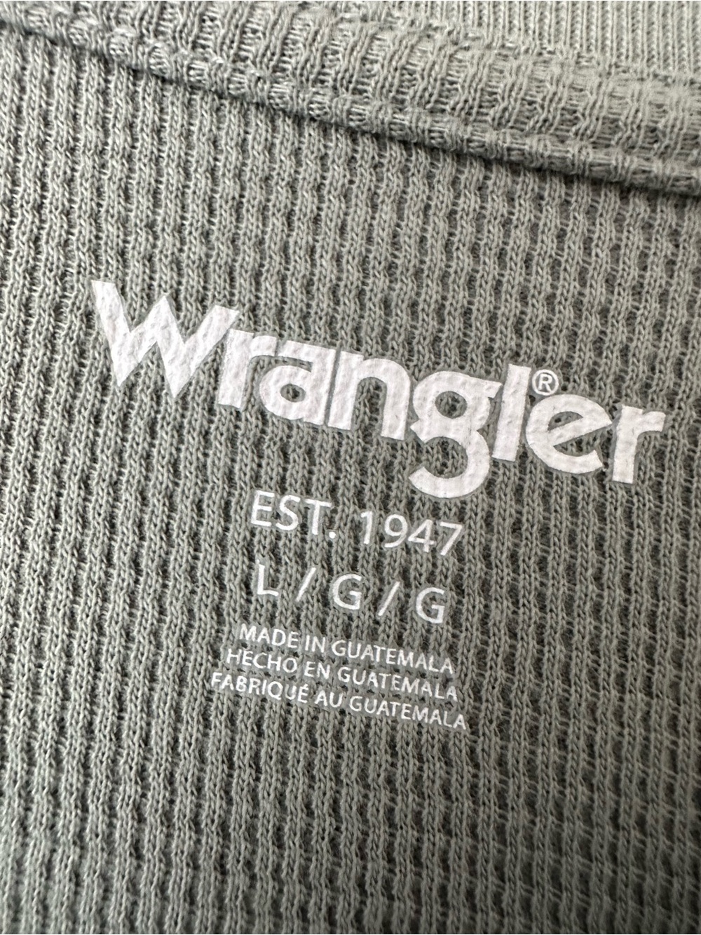 Wrangler sage green waffle-knit long sleeve top with white logo - Picture 3 of 4